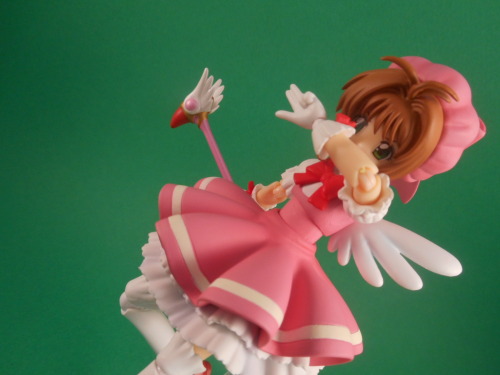 XXX endlessyuji:  S.H. Figuarts Sakura Kinomoto photo