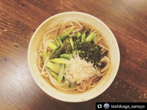 レシピ（太口そうめん） #Repost @teshikaga_sansyo小豆島の太口そうめん。 季節に合わせて楽しんでくださいね。 オンラインショップでもご購入いただけます。 htt