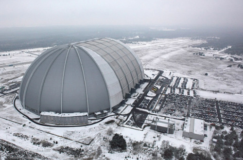 mentalqueen:  “Tropical Islands’ resort” Inside a German Hangar Surrounded by Snow 