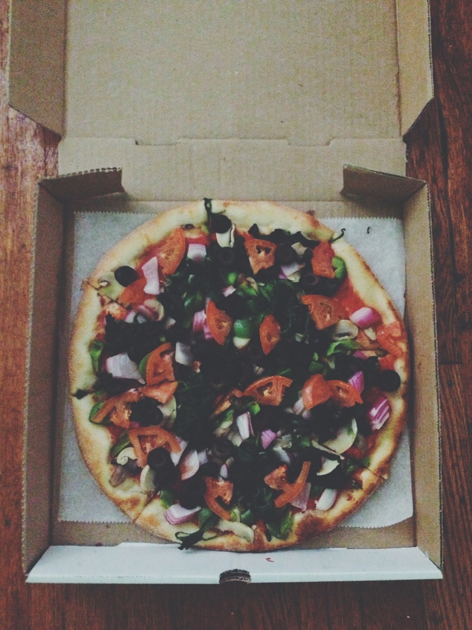molassesinmyveins:  Food selfies every day, cause why not.