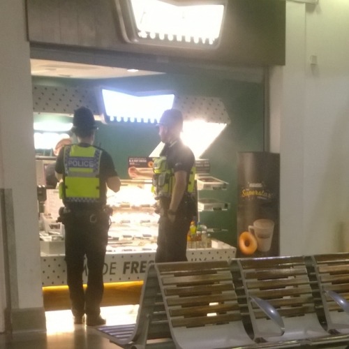 All the cops at the doughnut shop… Waaay oooh…