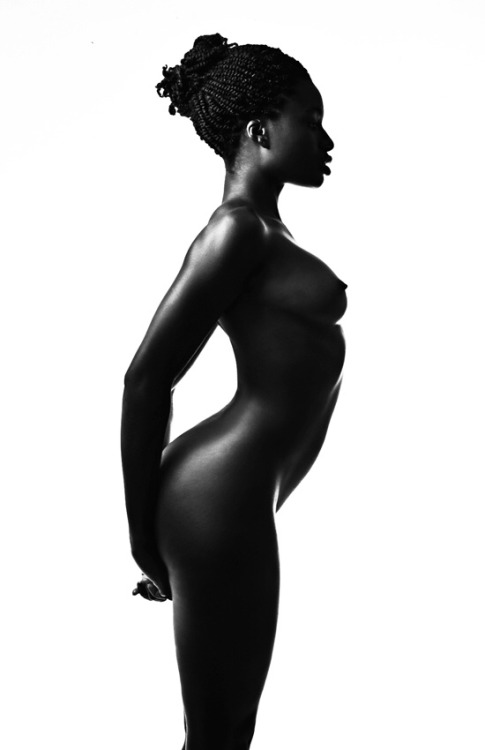 "Sensual Queens" Erotic Women Of Color