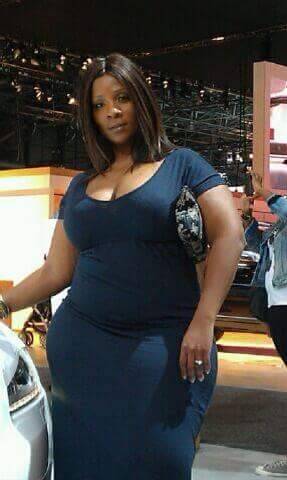 Thick women/ BBWs