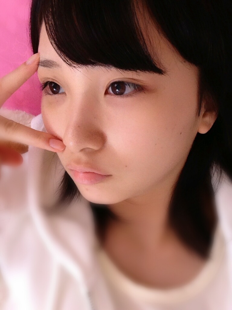 team4-ever:  高橋朱里 - Google+ まーちゅんさんの、『激ねむうとうと丸』な時が可愛い過ぎて、僕は『激きゅんどきどき丸☆』……うん。おやすみ良い夢見れそうだ。