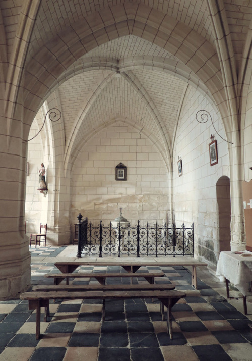 ambermaitrejean: Crissay-sur-Manse. Inside the 16th century church. Photos by Amber Maitrejean. I lo