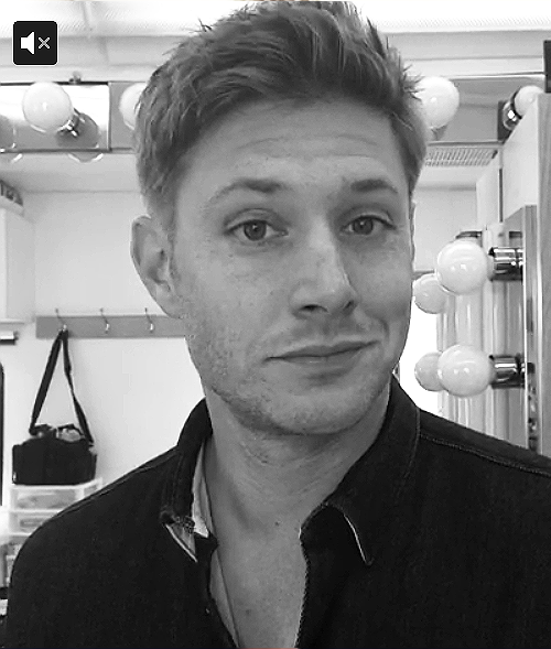 destielandhannigram:  Season 9 - First look at Dean Winchester     