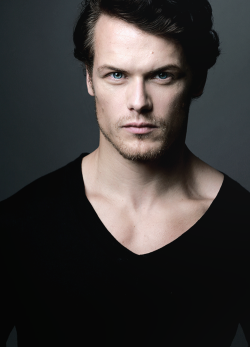 queentaraknowles:  Sam Heughan photographed by Faye Thomas 