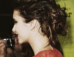   hairporn queens » nina dobrev  