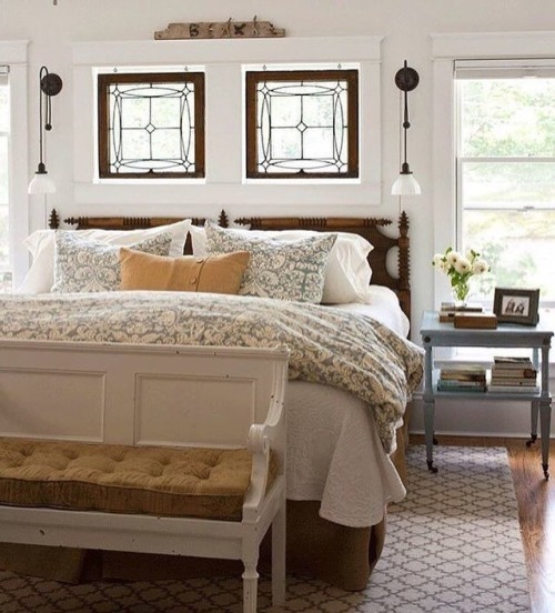 oldfarmhouse:instagram.com/countryhomemagazine