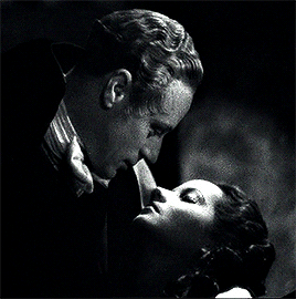 THE SCARLET PIMPERNEL (1934)