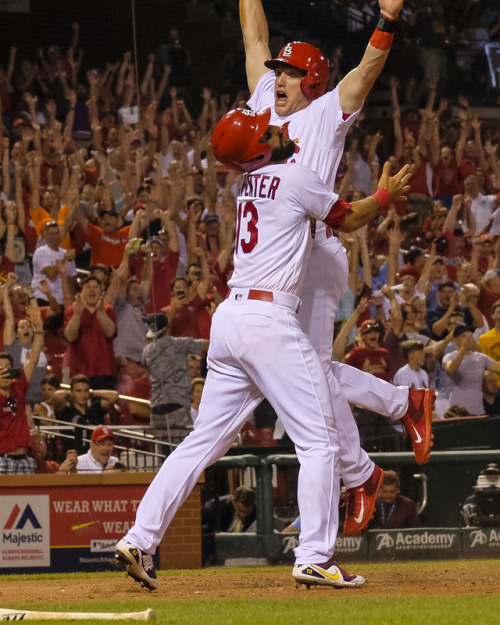 stlcardinals: IT’S A WALKOFF! 