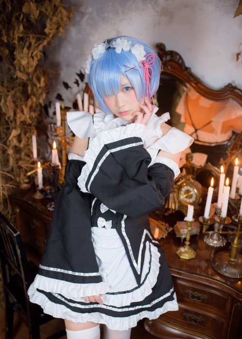 hkdmz:  (via モニ子さんのツイート: “『Re:ゼロから始める異世界生活』 cos: レム photo:@curry_sama #リゼロ #rezero https://t.co/pL8Ij5qZ4p”) 