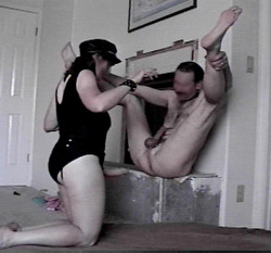 kinkytncouple:   View full galleries at http://www.imagefap.com/profile/Herbie625
