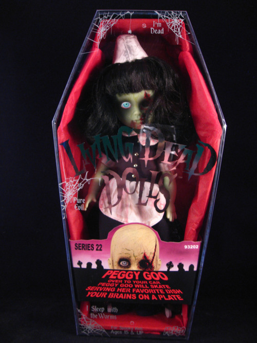 living dead dolls