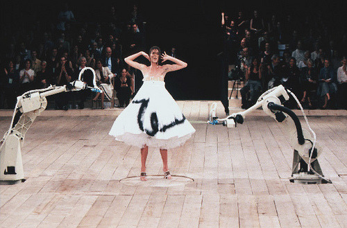 prunvs:  Alexander McQueen - spring/summer 1999 