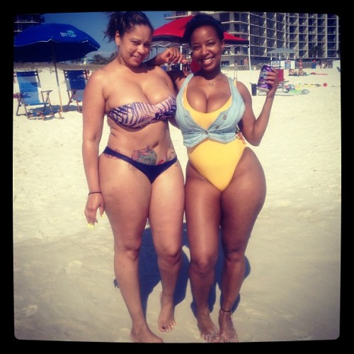 kingzluvsbigbootyqueenz-deactiv:  Donna Soublet & Khrysti Hill 