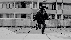 avelera:  actuallyasgardian:  IM SCREAMIN   #BUCKY’S FUCING F A C E IN THE LAST