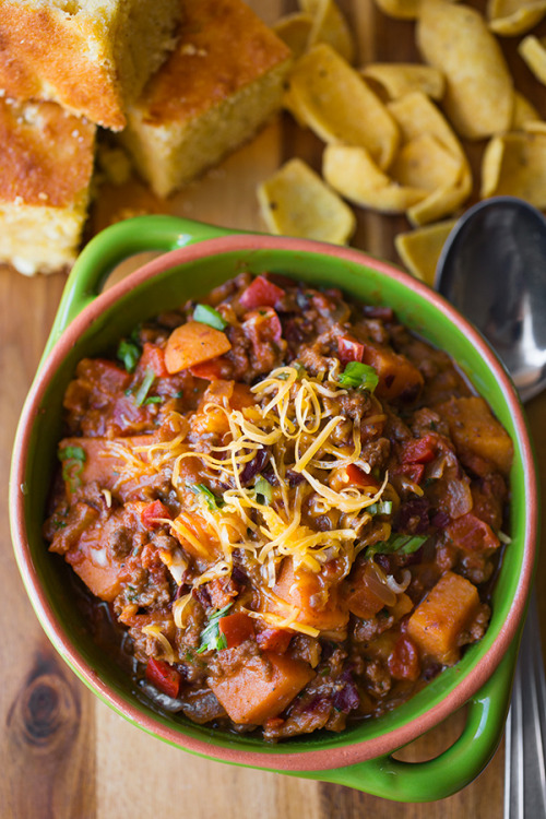 Cheesy Sweet Potato “Skillet Chili” with Lean Ground Beef, Red Bell Peppers, Tomatoes and Red Beans,