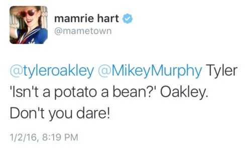 mamrie: suburbia-sivan:  ummm  Friends gotta keep each other humble.