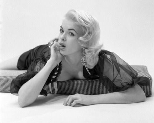 twixnmix:   Jayne Mansfield circa 1950s  adult photos