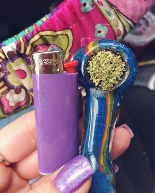 veraisastoner:  princessdabber:  unexpectedly found matching mini purple lighters and a tire swing 💜  That nail polish 😍😍😍😍😍😍😍😍