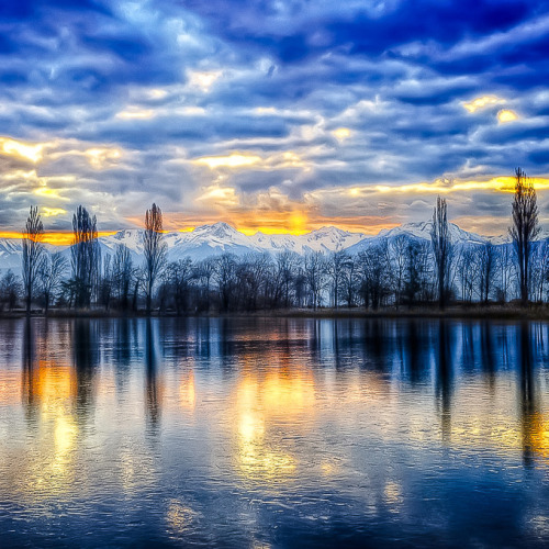 coiour-my-world:Lac Saint André, Savoie, France ~ Girolamo Cracchiolo