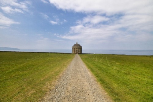 Mussenden Temple & Downhill DemesneRuins of an 18th century estate in Northern Ireland, abandone