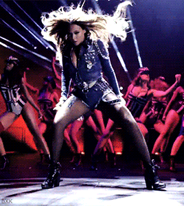  Run The World (Girls) 