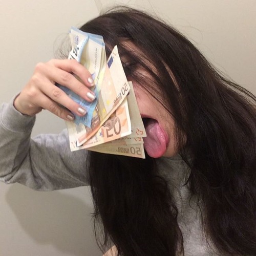 021