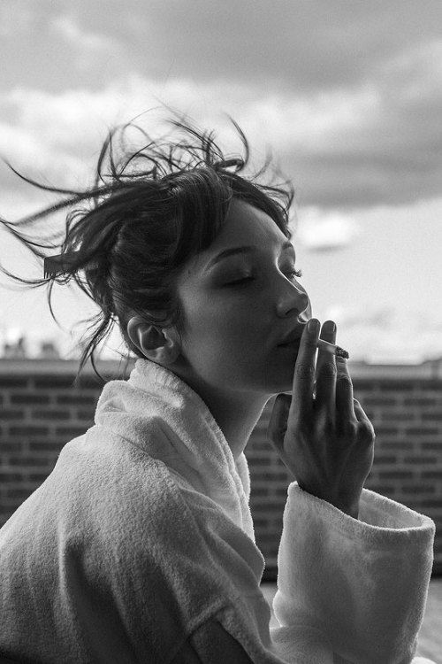 bellahadidsource: Bella Hadid by Alana Oherlihy for V Magazine