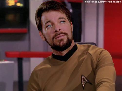 doctorslippery: Mashup TNG in TOS unis