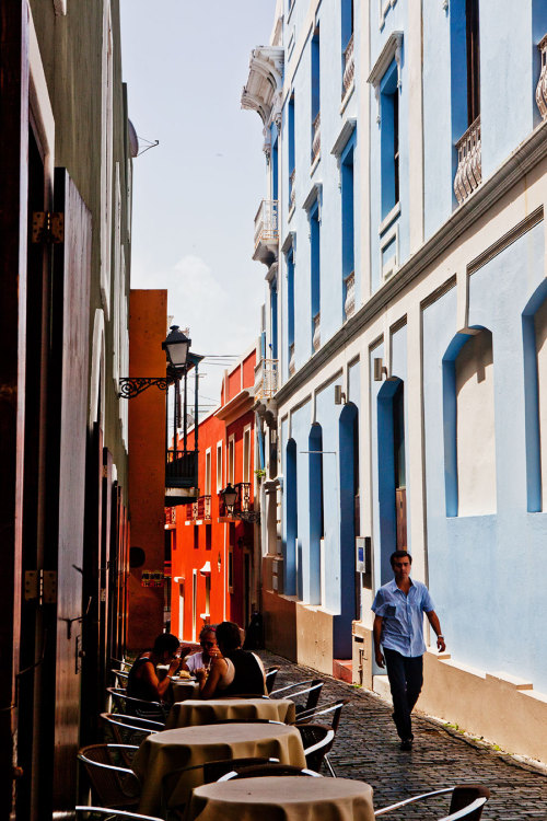 seanbaello:  Colonial Old San Juan Puerto Rico  Mi hermosa Isla del Encanto, Puerto Rico. :) 