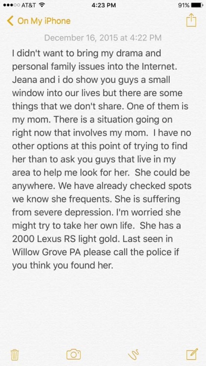 Help Jesse from PrankvsPrank and BoyfriendvsGirlfriend find his mom. The pictures above are to show 