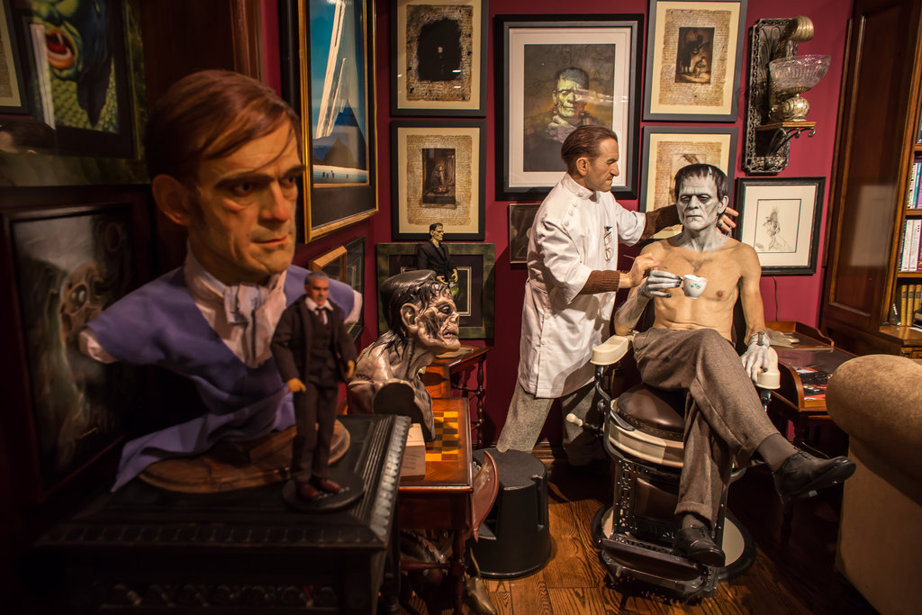 mquinn88:  Guillermo del Toro’s Bleak House