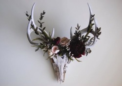 coyote-cloud:  Deer skull with preserved flower crown by MaisonDeLaCroix on Etsy