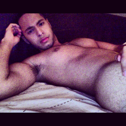 leonardo732:  Is only a temptation..  Twitter/Instagram:@leonaido732