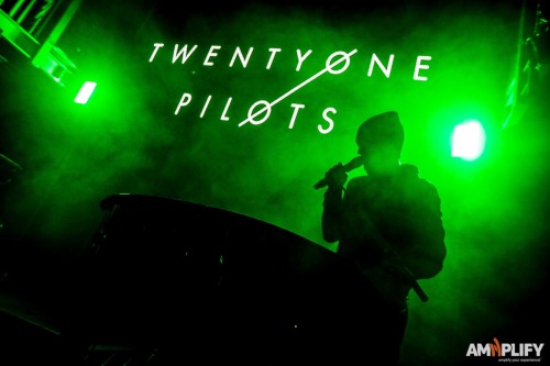 topupdatez:  Brisbane, Australia | 7.4.15
