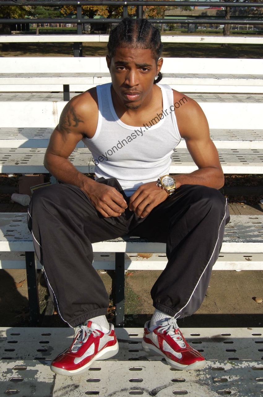 diorminaj:  quamiza:  hoodfreak:Reblog….with ur thoughts! Sexy  Hot