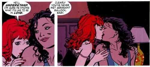 loki-cat:   jukebox-zero:    Let’s all just take a moment to appreciate the fact that the character DC brought in to make Batman seem straighter is now a lesbian.    this is the face of a man who enjoys kissing women   