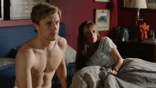 famousnudenaked:  [Shirtless]William Moseley in The Royals (S01E01) 