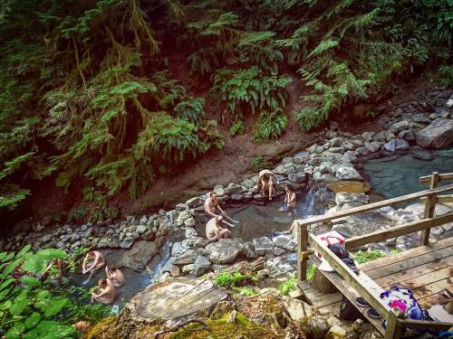 soakingspirit: mollmurf My first natural hot springs was no joke! The top pool started at 112 degree