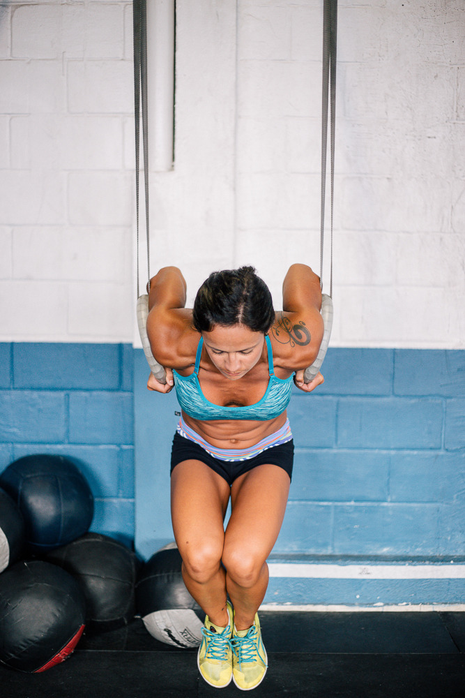 tatianamellofoto:  Atleta Antonelli Nicole - Revista Crossfitter #2 -2014 