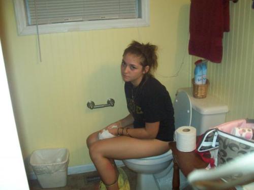 1nobodyknowsme1:  (via TumbleOn) adult photos