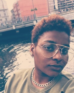 blacklesbiansmeet:25. Connecticut. Sagittarius.  Looking for ppl to talk to! It’s hard for introverts like me to make friends.  My name is, Charisma btw.  SC/ig: iLaffsalot