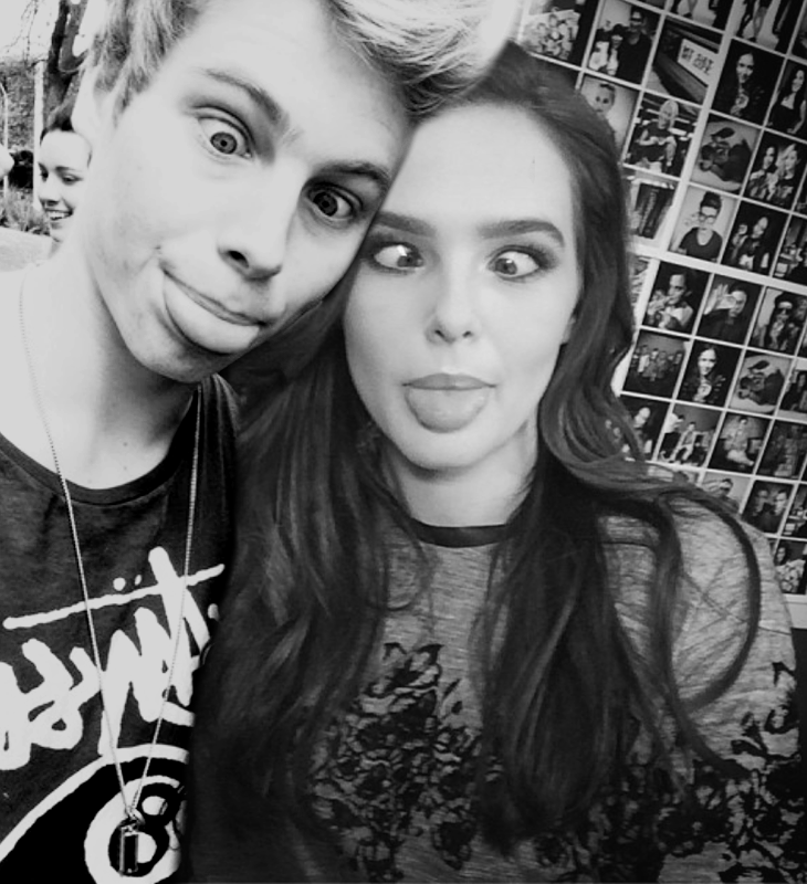 manips4u — outcastofrps: ZOEY DEUTCH AND LUKE HEMMINGS MANIP...