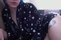 sluttypincess:  whomever gets me something nice off my wishlist can see me fuck myself in this cute bathrobe c;