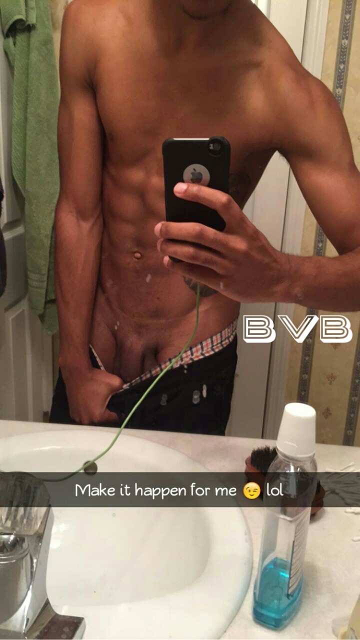 caribbeanking2255:  He Sexyy Asf ♥ 