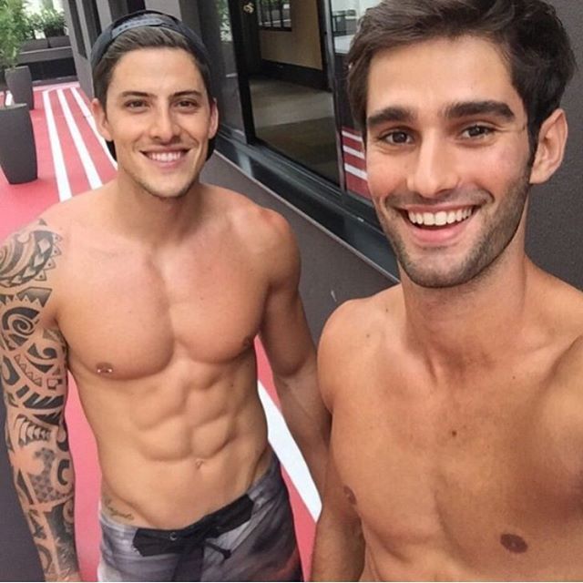 motdrobert2:   Follow me for Hot Guys, Str8 Kiks, Str8 Guy Snaps… *Send me selfies