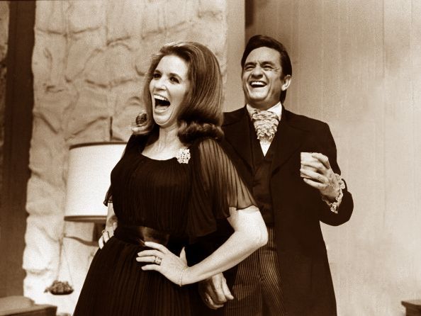 wholel0ttalove:  Johnny and June ♥ 
