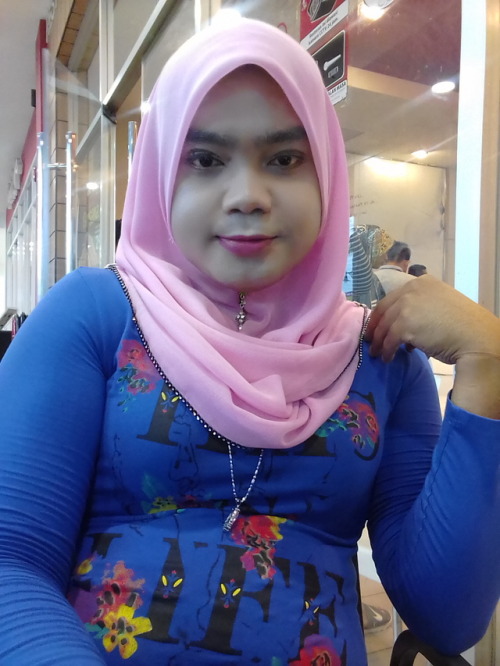 sayazanasuzanna:Pic smalam waktu dating lupa nk upload…